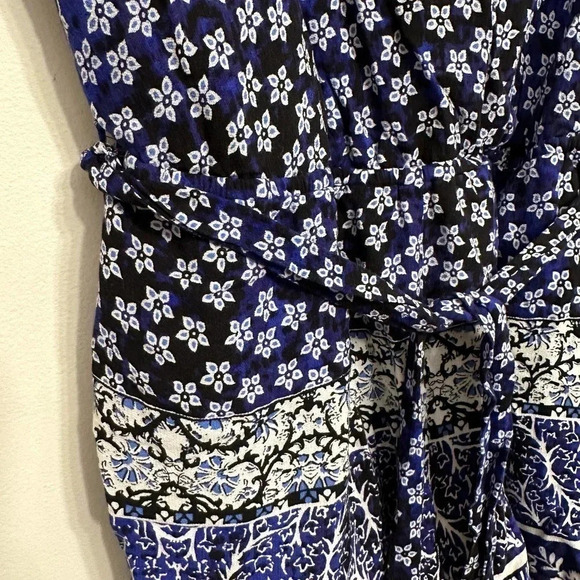 Lovers + Friends / Revolve Isabella romper. Size medium. - Picture 9 of 9